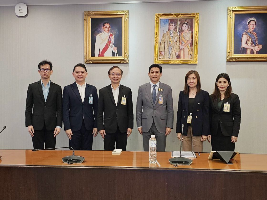 DGA เข้าร่วมประชุมหารือ เรื่องแผนงานบูรณาการรัฐบาลดิจิทัล โดยมี ดร.ปานปรีย์ พหิทธานุกร รองนายกรัฐมนตรีและรัฐมนตรีว่าการกระทรวงการต่างประเทศ เป็นประธานการประชุม