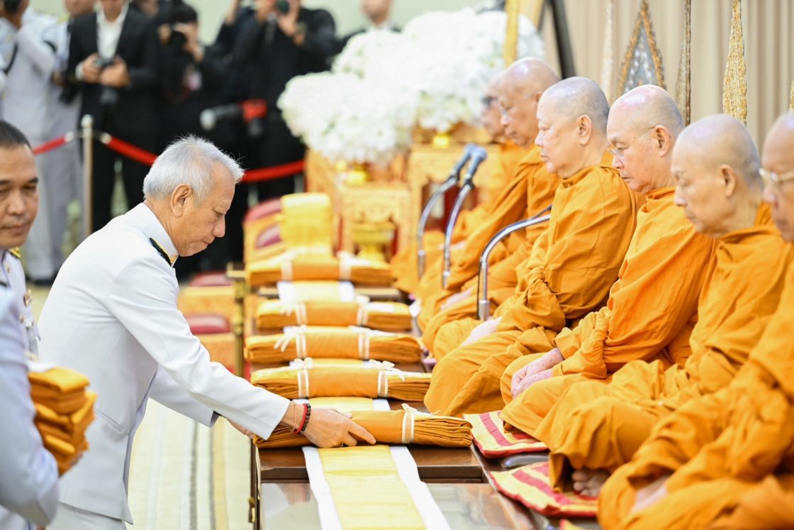 dga เข้าร่วมพิธีบำเพ็ญกุศลปัณรสมวาร (15 วัน) อุทิศถวายเป็นพระราชกุศลแด่สมเด็จพระนางเจ้าสิริกิติ์ พระบรมราชินีนาถ พระบรมราชชนนีพันปีหลวง
