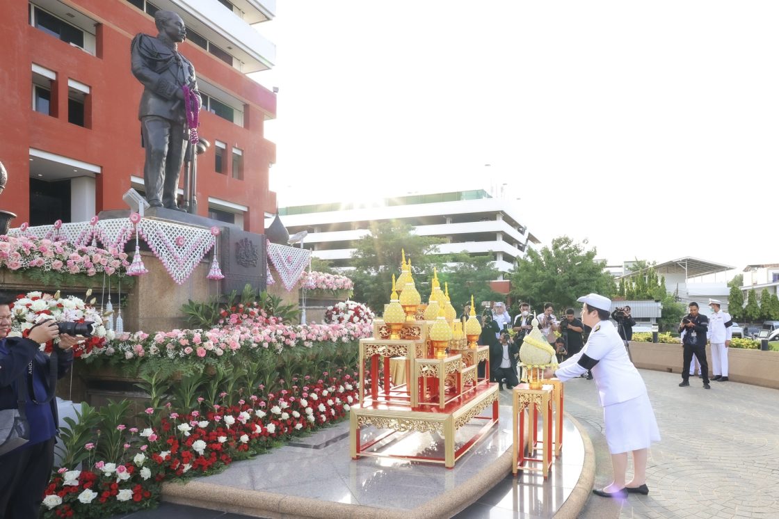 DGA ร่วมพิธีวางพานพุ่มถวายราชสักการะพระบรมราชานุสาวรีย์ พระบาทสมเด็จพระปรมินทรมหาจุฬาลงกรณ์ พระจุลจอมเกล้าเจ้าอยู่หัว และพระอนุสาวรีย์จอมพล สมเด็จพระราชปิตุลา บรมพงศาภิมุข เจ้าฟ้าภาณุรังษีสว่างวงศ์ กรมพระยาภาณุพันธุวงศ์วรเดช เนื่องในวันสื่อสารแห่งชาติ ประจำปี 2569