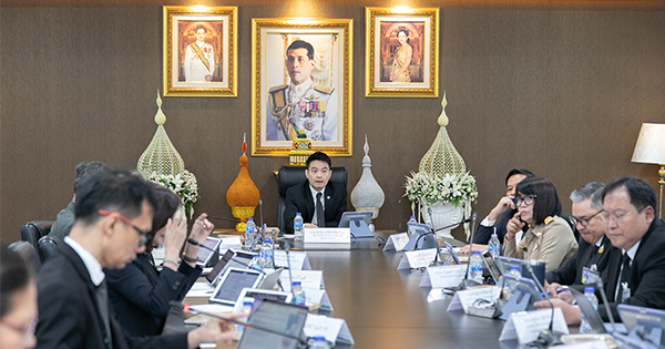 เดินหน้าพัฒนา "ทางรัฐ" สู่บริการเชิงรุกแบบเจาะจงเฉพาะบุคคล ดันภาครัฐโปร่งใส ตรวจสอบได้ด้วย e-Audit และยกระดับบริการของท้องถิ่นทั่วประเทศด้วยระบบ "ท้องถิ่นดิจิทัล" เดินหน้าพัฒนา "ทางรัฐ" สู่บริการเชิงรุกแบบเจาะจงเฉพาะบุคคล ดันภาครัฐโปร่งใส ตรวจสอบได้ด้วย e-Audit และยกระดับบริการของท้องถิ่นทั่วประเทศด้วยระบบ "ท้องถิ่นดิจิทัล"